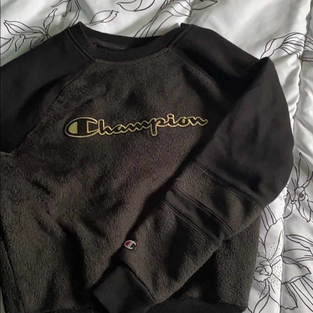 Champion women’s XS sweatshirt
